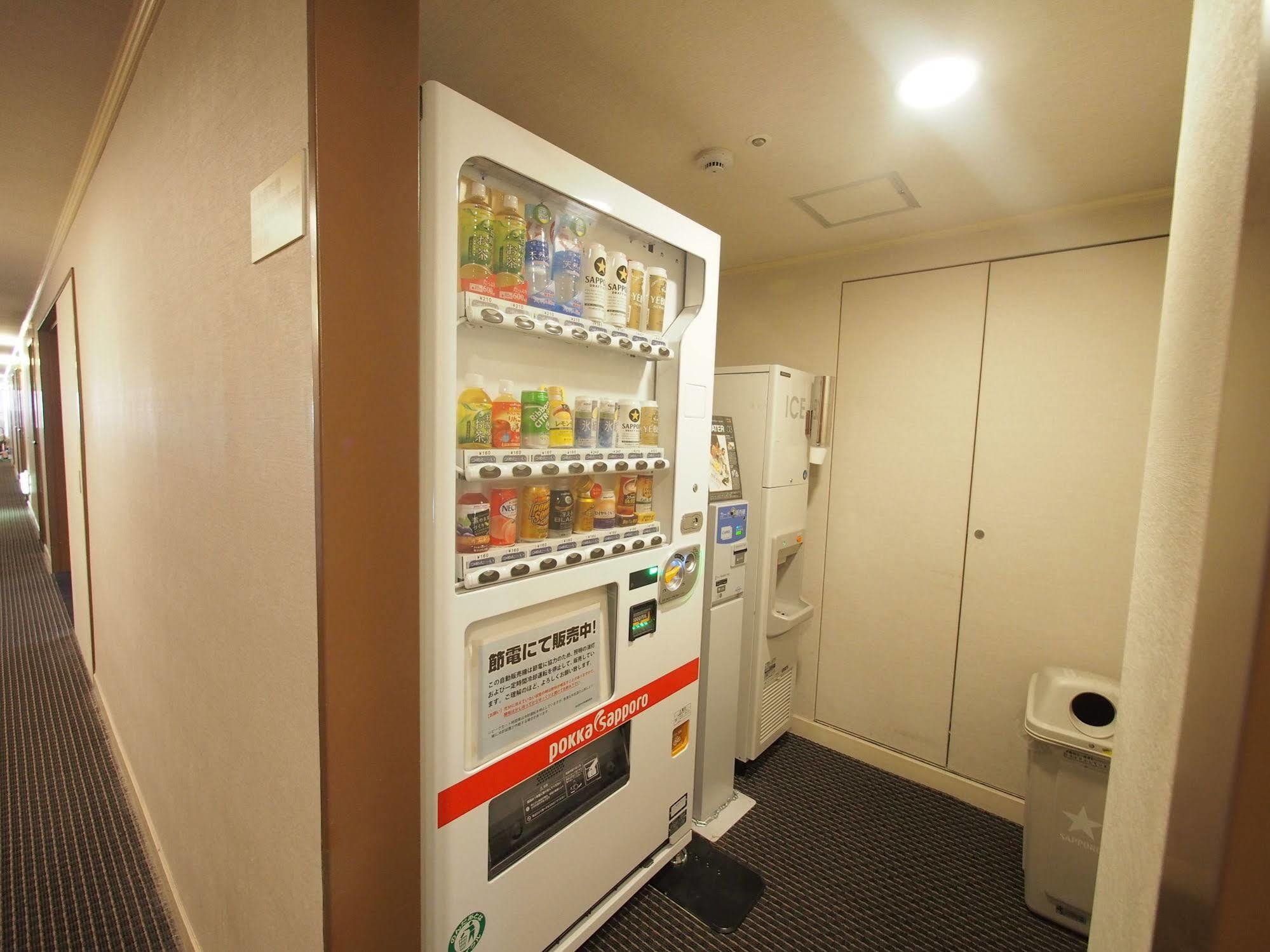 Yokohama Isezakicho Washington Hotel Extérieur photo